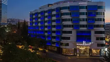 Renaissance İzmir Otel dış cephesi
